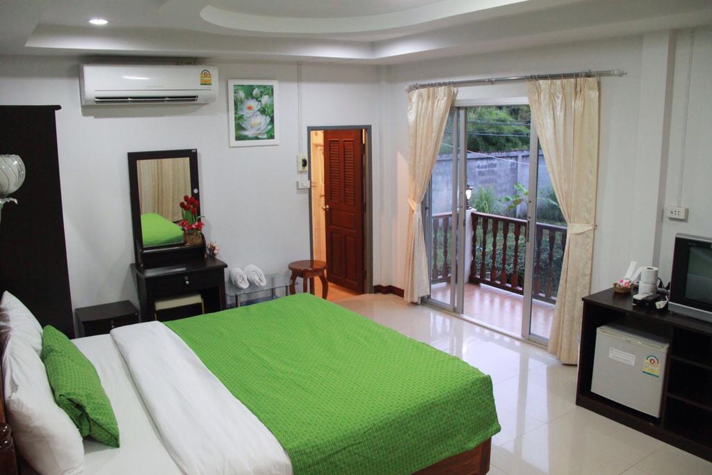 Plaifah Resort Ubon Song Khon Екстериор снимка