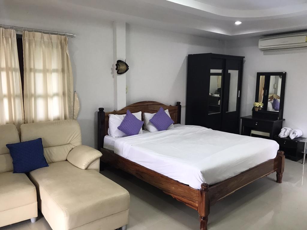 Plaifah Resort Ubon Song Khon Екстериор снимка